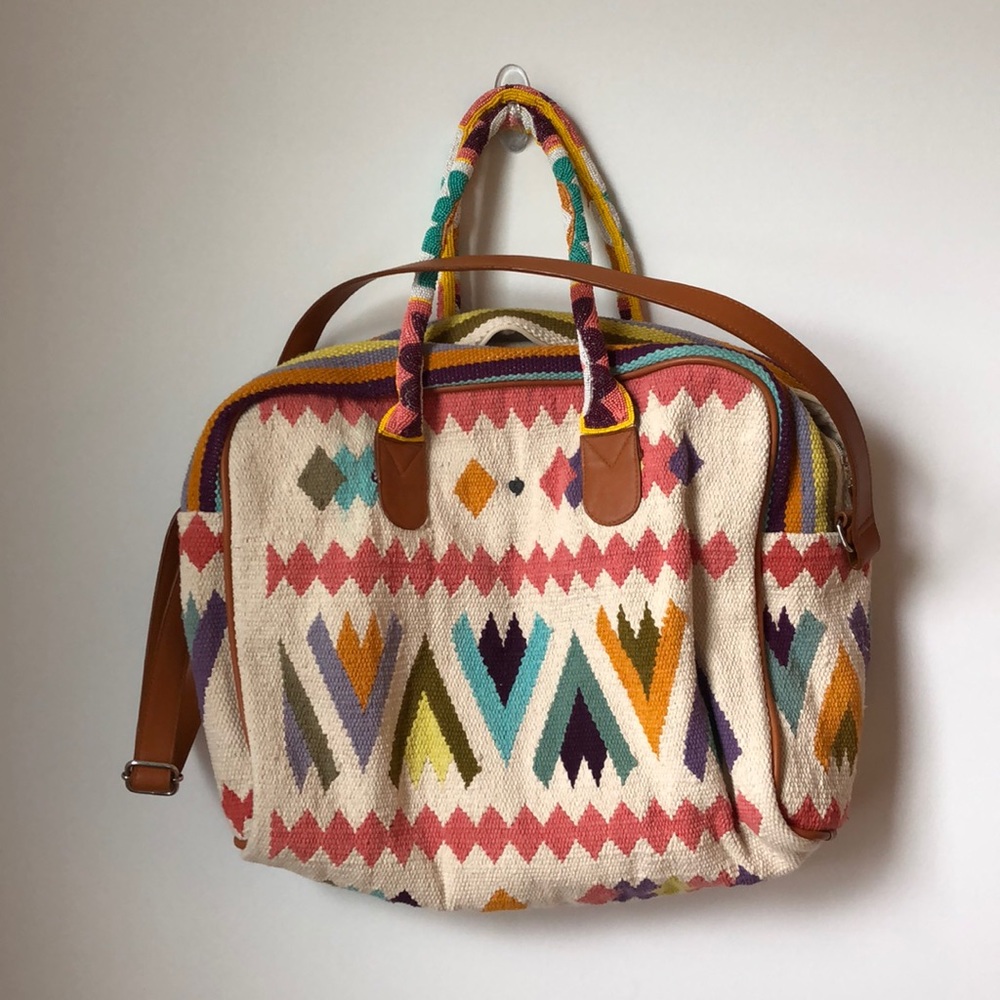 ZL crossbody tote-AVAILABLE!  Perfect for back-to-school!